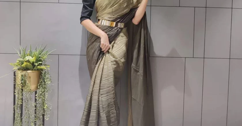 Dress to Impress: The Timeless Elegance of the Chiffon Saree