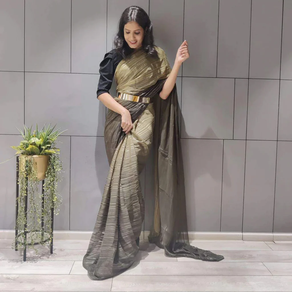 Dress to Impress: The Timeless Elegance of the Chiffon Saree 1 Dress to Impress The Timeless Elegance of the Chiffon Saree
