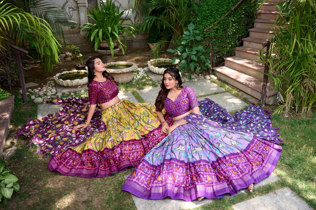 Immerse in Royalty: Pichwai and Patola Lehenga Choli 2 Pichwai and Patola Lehenga Choli
